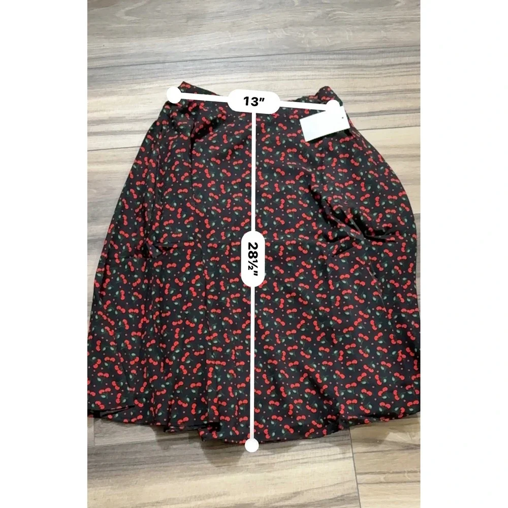 Tulip B Cherry Print Midi Skirt NWT Medium Black Red Pockets - Picture 6 of 9